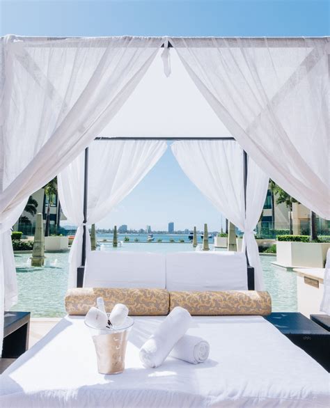 palazzo versace cabana|9 Things to do at Palazzo Versace on the Gold Coast .